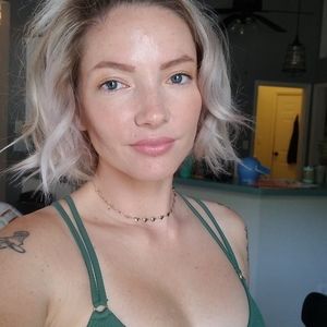 Meet your Posher, Liz